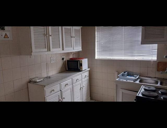 5 BEDROOM HOUSE FOR SALE IN WYCHWOOD